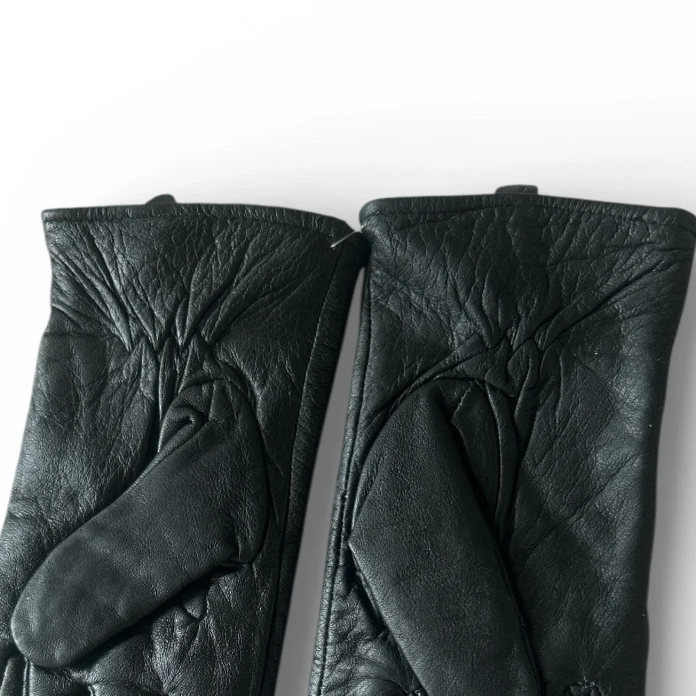 Women’s Black 100% Leather Gloves Fits Size M/L New Without Tags Polyester Lined